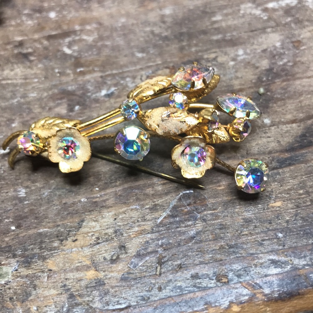 Austrian vintage Rhinestone Pin - Picture 11 of 12